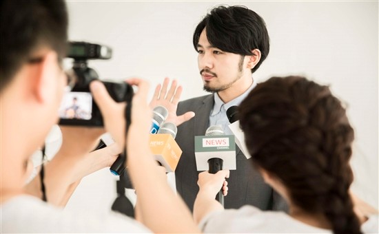 我因为工作的需要经常给客户及时沟通，可是口才不怎么好，杭州内圣演讲口才训练怎么样？