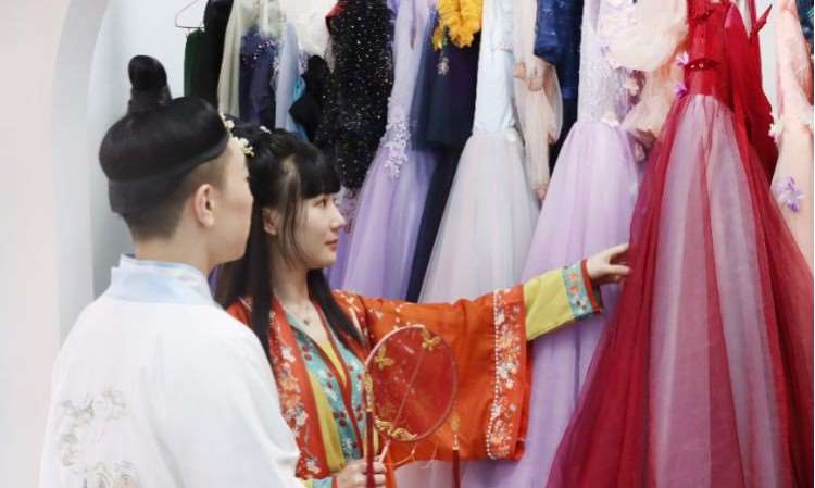 济南彩妆造型学校
