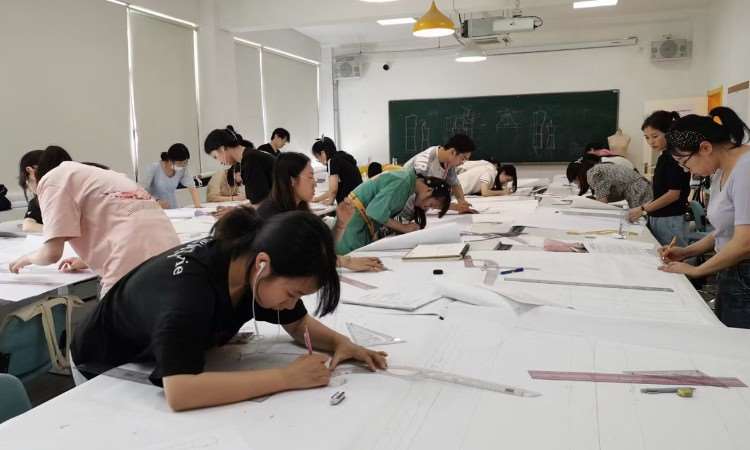 上海服装设计制版培训班
