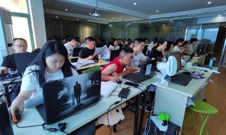 成都****学校（未认证机构）